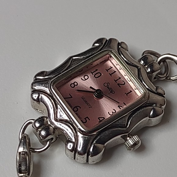 Very Awesome Pink And Silver Tone Beaded Stretch Watch - Picture 2 of 12